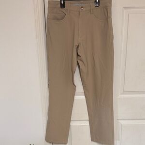 FootJoy Men's Tan Athletic fit